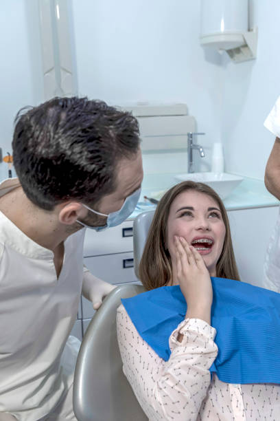 Best Weekend Emergency Dentist in New London, CT